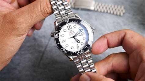 omega seamaster bracelet replica